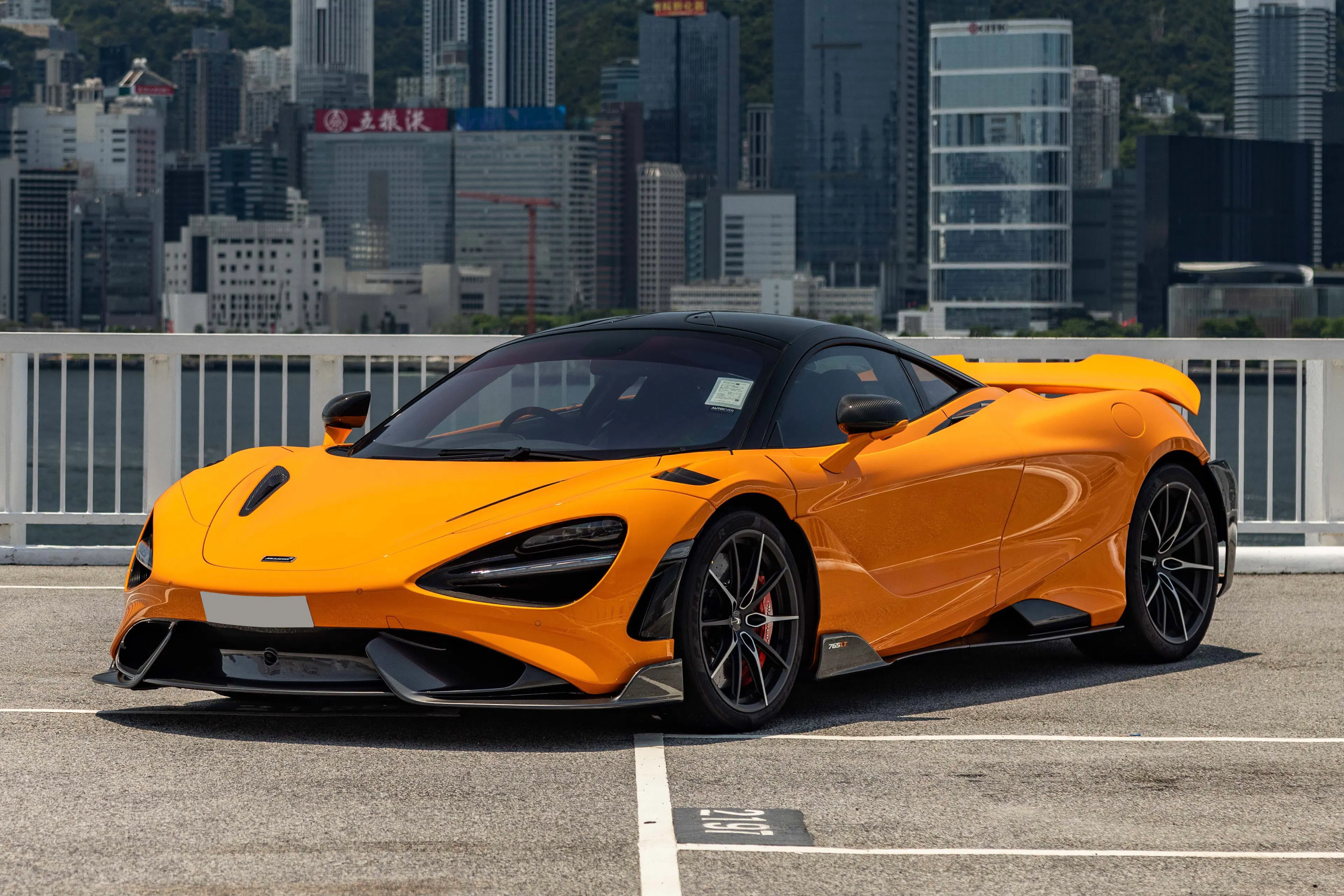 2021 McLaren 765LT VIN SBM14RCD7MW765163 | Hagerty Valuation Tools®